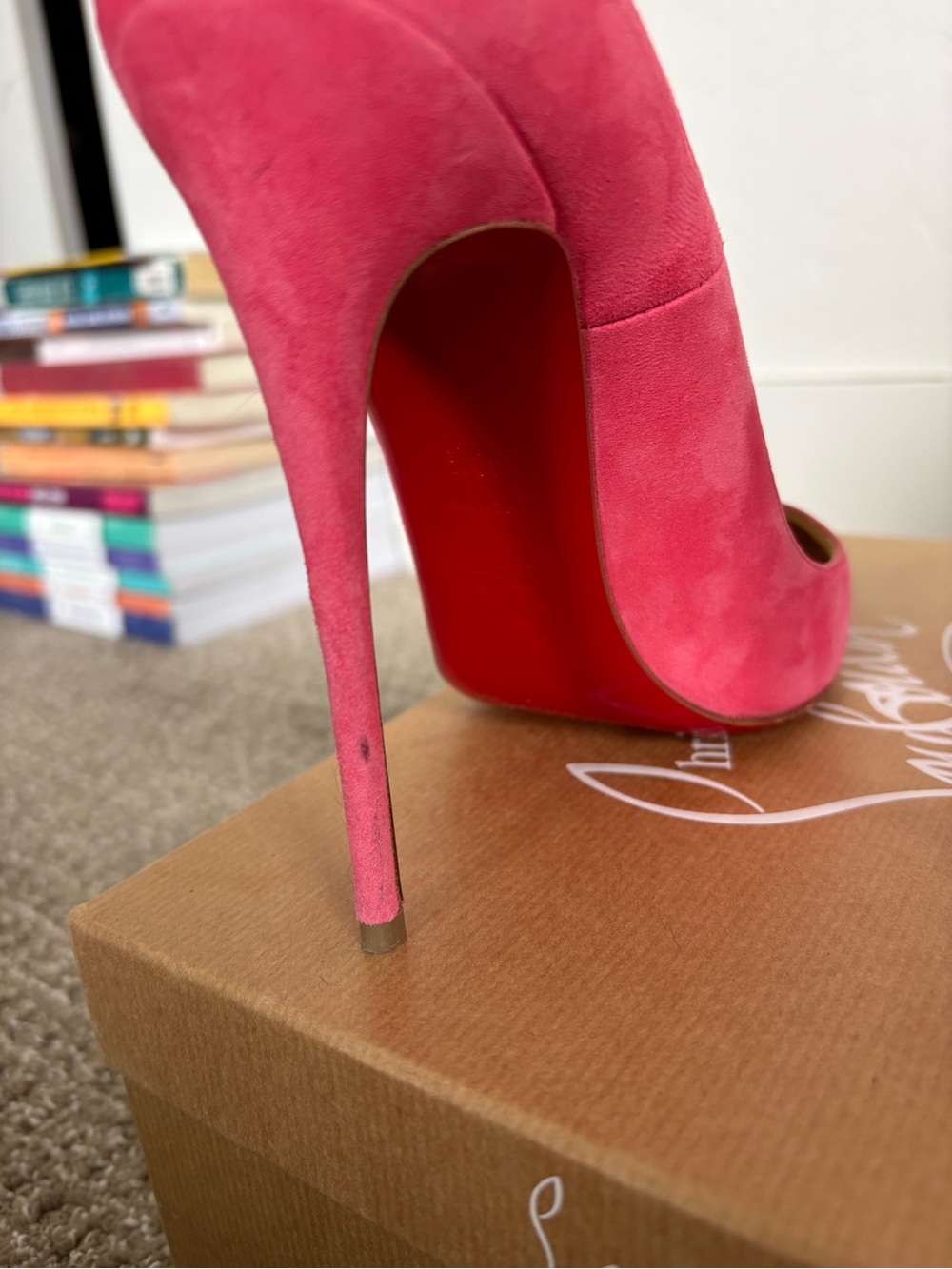Christian Louboutin Hot Pink So Kate 40.5 - Picture 4 of 9